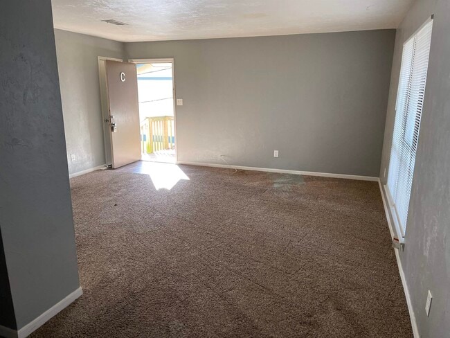 Foto del edificio - 2010 Bradford Ct