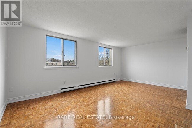 Photo du bâtiment - 7555 Goreway Dr