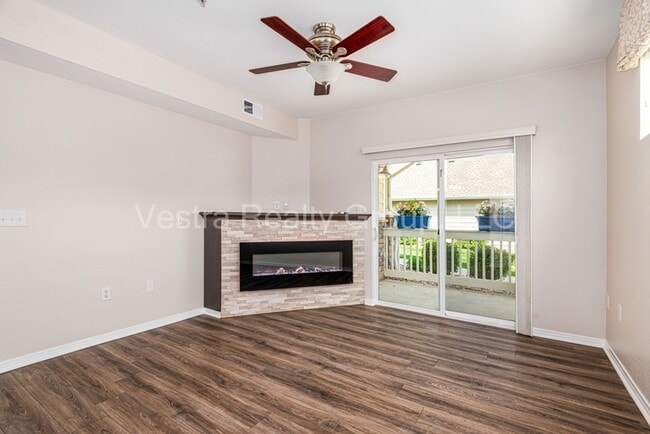 Building Photo - 9335 Amison Cir