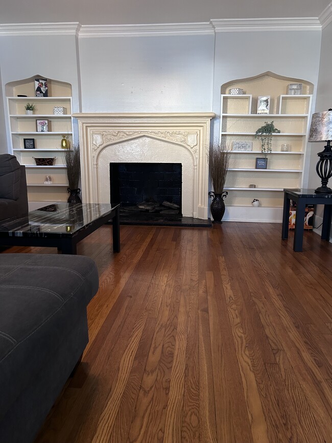 Foto del edificio - 1439 Eastmoreland Ave