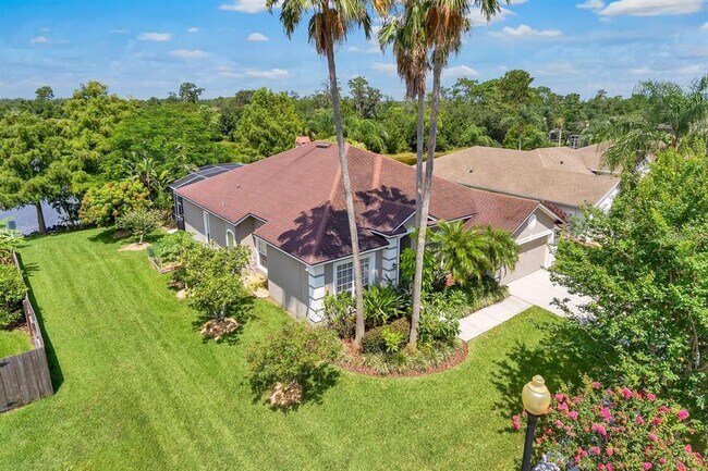 Foto del edificio - 13903 Bluewater Cir