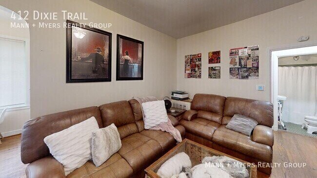 Foto del edificio - 412 Dixie Trail