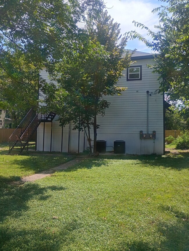 Foto del edificio - 909 N 16th St