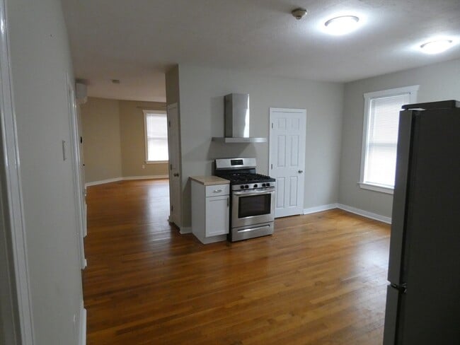 Foto del edificio - 2 Main St