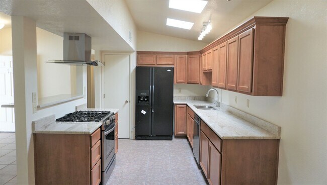 Building Photo - 5271 Desert Shadows, Sierra Vista, AZ