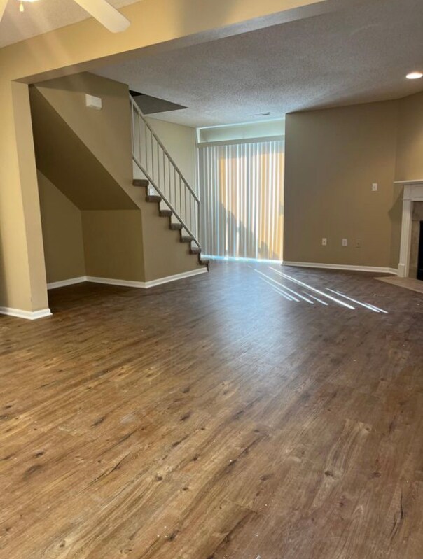 Foto del edificio - 1248 NW Phelps Dr