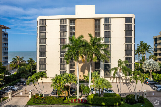 Building Photo - Casa Grande On Vanderbilt Beach