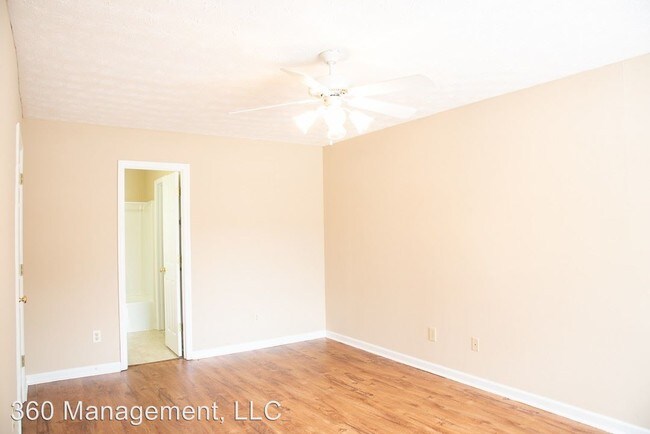 Building Photo - 467-469 Taleeda Ct