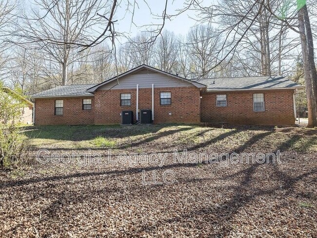 Building Photo - 151-153 Massey Lane