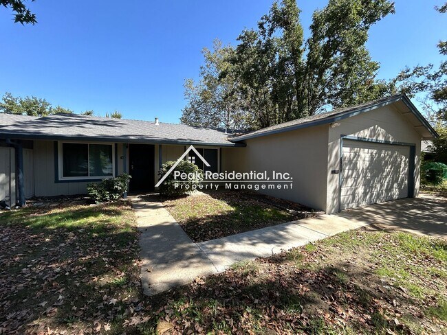 Foto del edificio - Adorable 3 bedroom 2 bathroom home located...