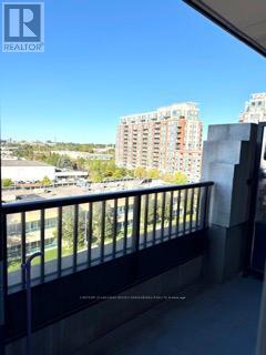 Photo du bâtiment - 99-8199 S Town Centre Blvd