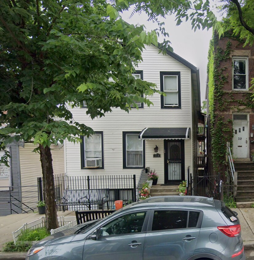Primary Photo - 714 W 17th St