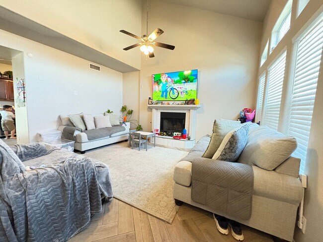 Building Photo - HOME FOR RENT IN THE WESTSIDE OF EL PASO
