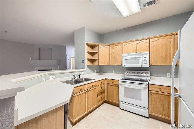 Building Photo - 8358 S Independence Cir