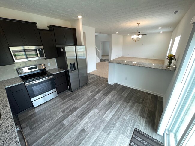 Building Photo - East Jefferson County New Home For Rent