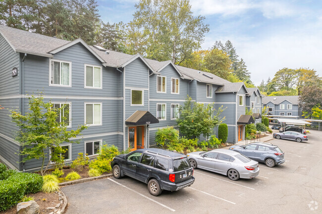 Exterior - Multnomah Village Apartments