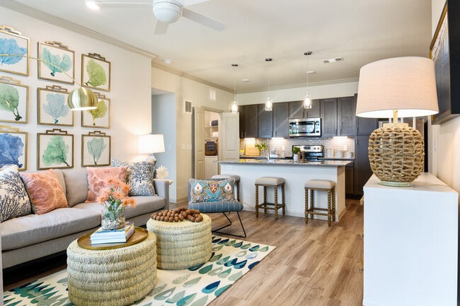Ariza Corpus Christi Apartments - Corpus Christi Tx Apartmentscom