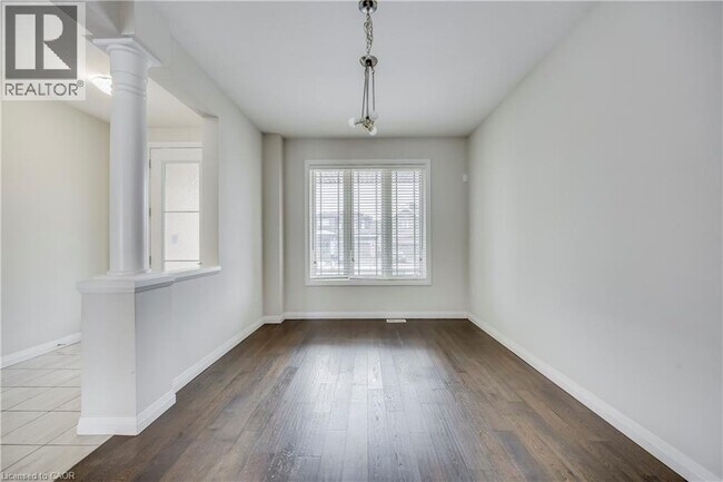 Photo du bâtiment - 56 Lexington Ave