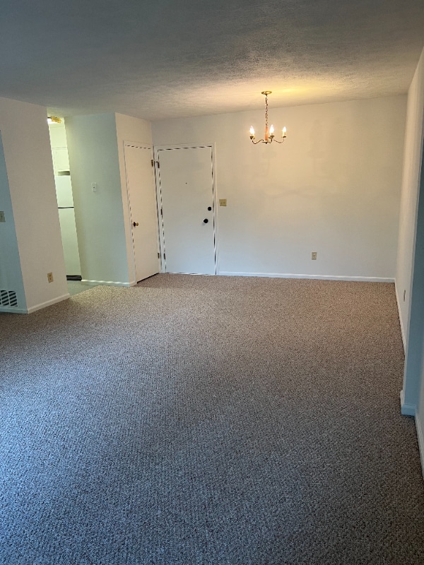 Building Photo - 427 6th Ave W
