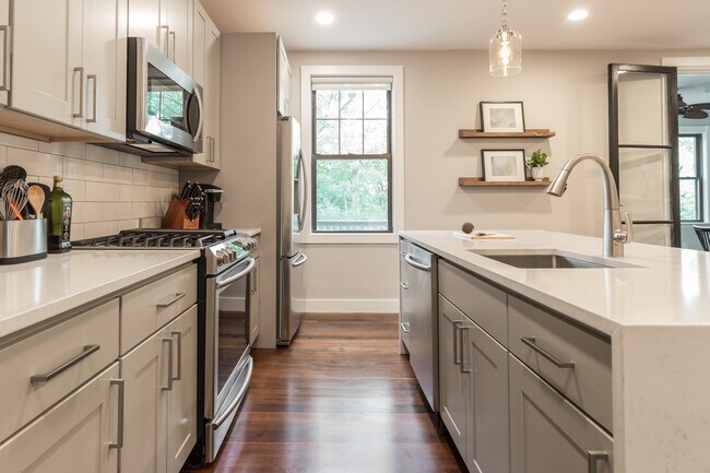 Foto del edificio - 65 Beach St