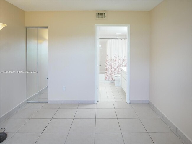 Foto del edificio - 14935 SW 104th St