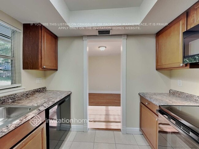 Foto del edificio - 978 Oak Dr