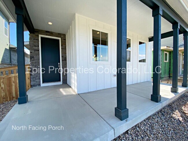 Building Photo - Low Maintenance Meets Luxury + Sustainability!