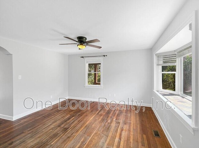 Foto del edificio - 703 Maupin Pl