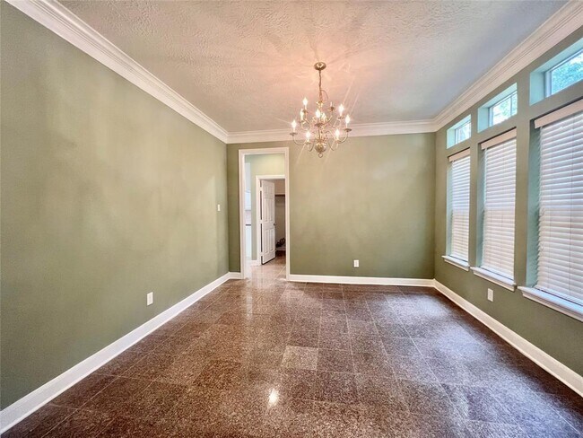 Foto del edificio - 5110 Rebel Ridge Dr