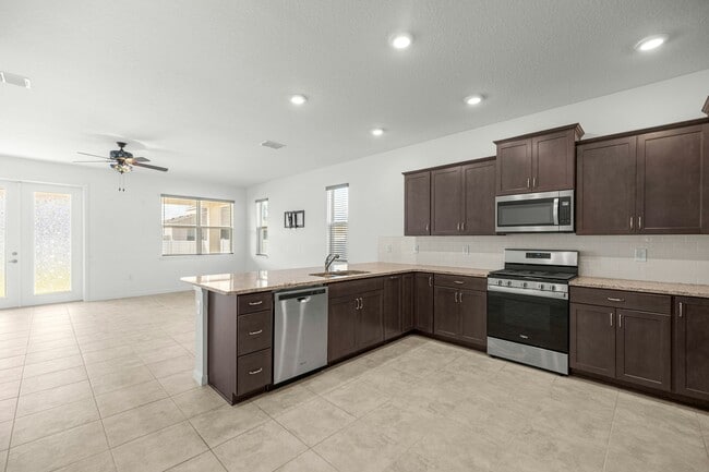 Building Photo - 7593 SW 63rd Ln Rd