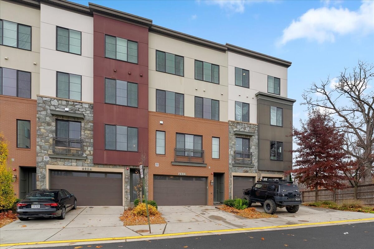 A Glimpse of Serene Living in Chantilly, VA - A Glimpse of Serene Living in Chantilly, VA