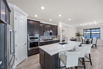 Building Photo - 6767 Pennyroyal Dr