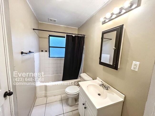Foto del edificio - 1527 Kirby Ave