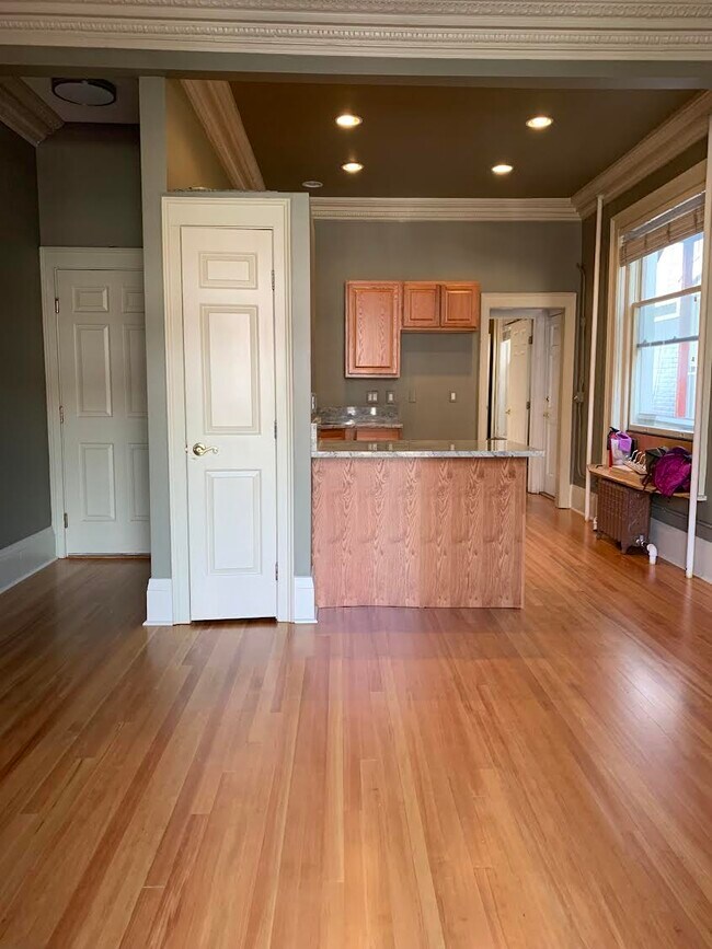 Building Photo - 1364 N Downing St