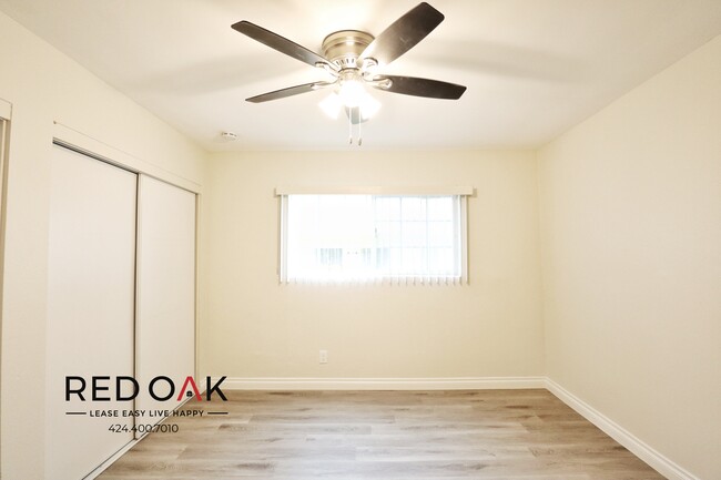Foto del edificio - 8342 Westminster Blvd.