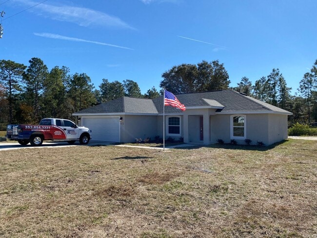 Building Photo - SW Ocala Neighborhood 3/2/2 **WON'T LAST**