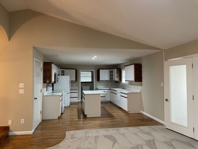 Building Photo - Charming Single-Level Home in Misty Ridge