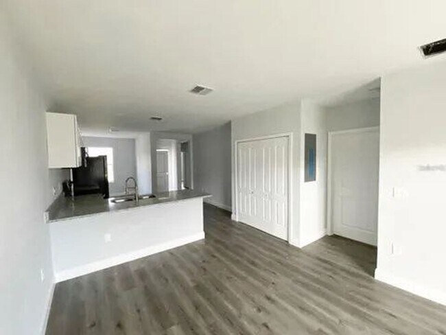 Foto del edificio - 9447 Acco Ave