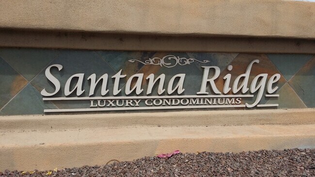 Foto del edificio - Condo located in prime Gilbert location