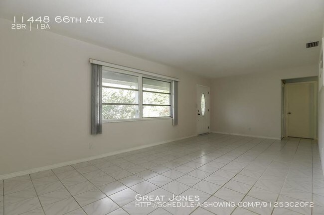 Foto del edificio - 11448 66th Ave N