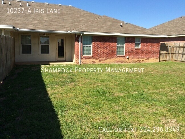 Foto del edificio - Cougar Ridge Duplex