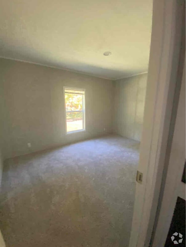 Building Photo - 111 Audubon Ave