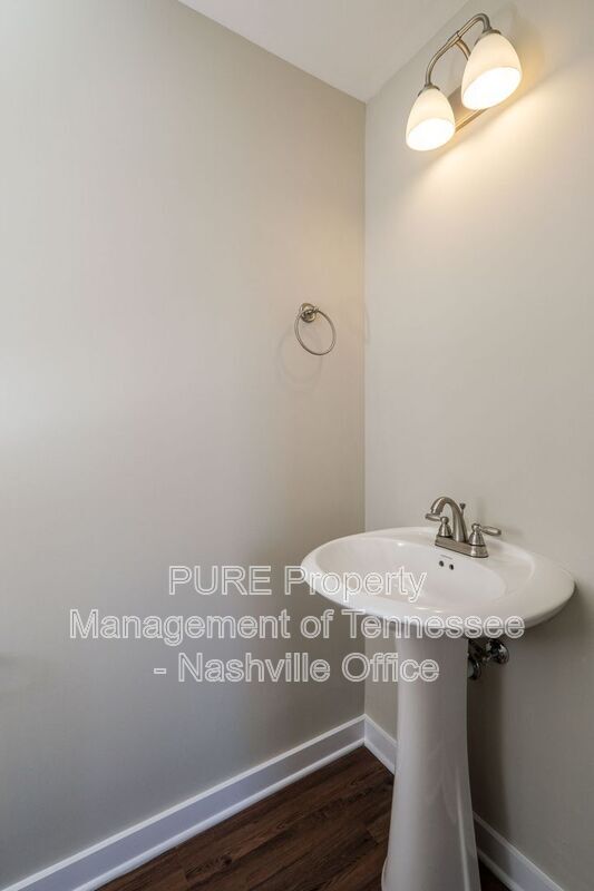 Foto del edificio - 627 Hadley Village Blvd