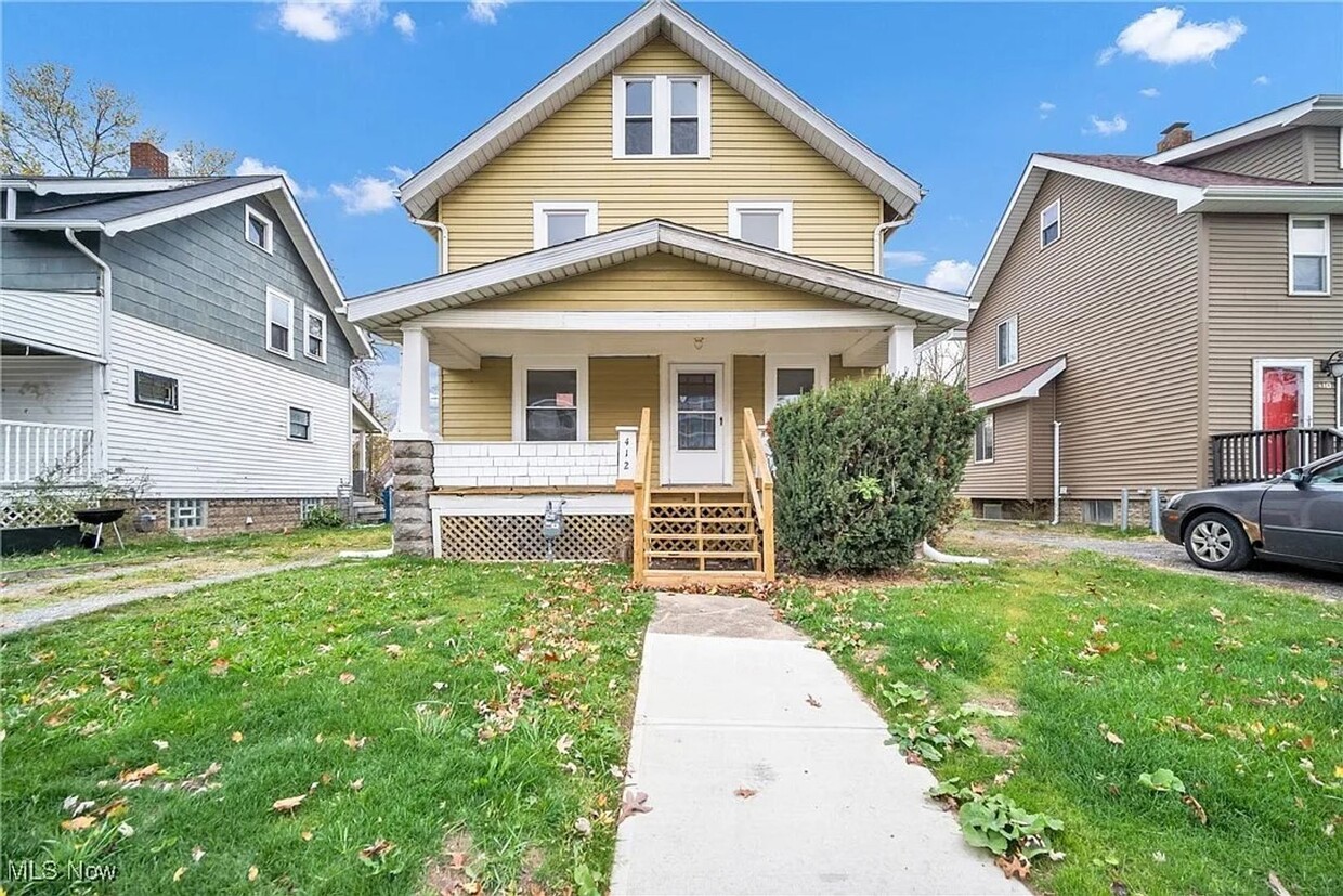 Foto principal - Three Bedroom One Bath House in Lorain