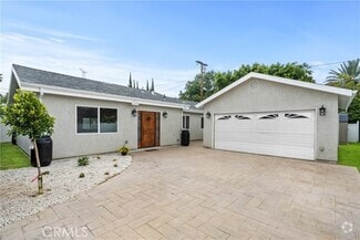 Building Photo - 11018 Burnet Ave