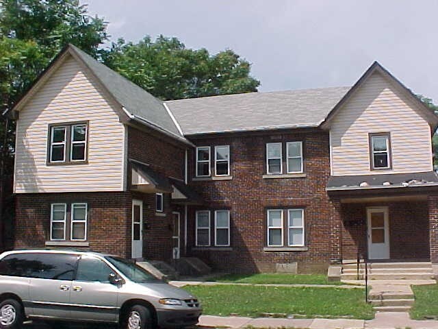 Building Photo - 200-208 W 28th St