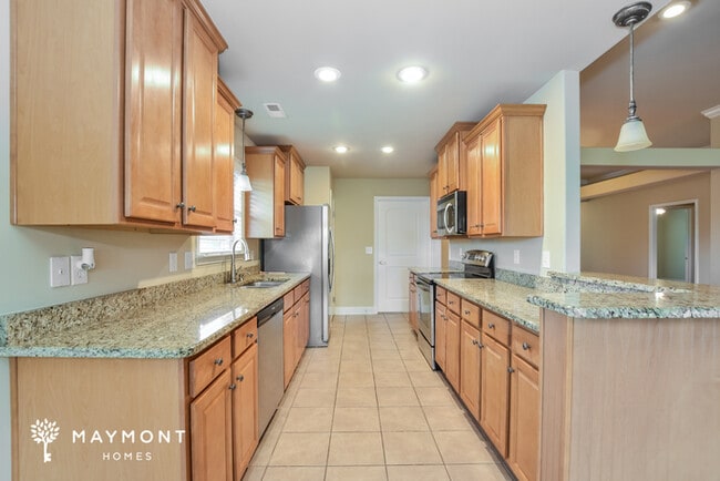 Building Photo - 24618 Rolling Vista Dr