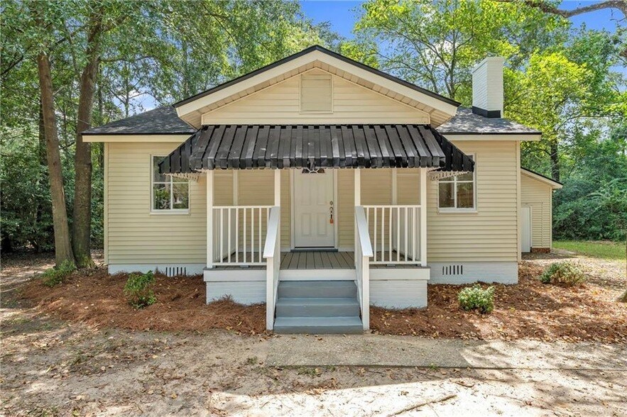 Primary Photo - 4805 Chaudron Dr