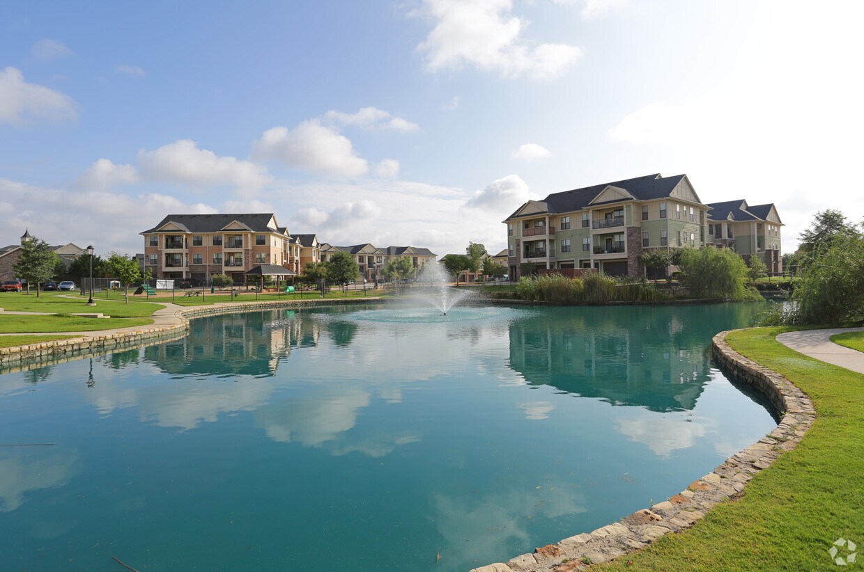 Watervue by Cortland Rentals Keller, TX
