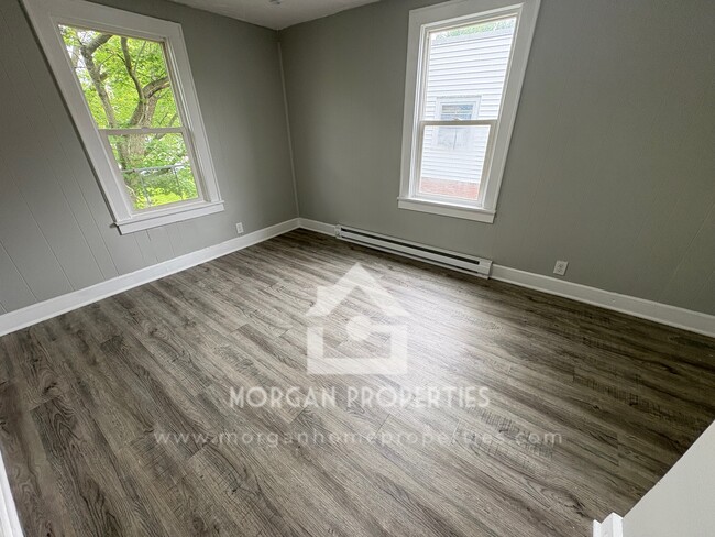 Building Photo - 205 N Lincoln Ave